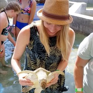 Meet your Posher, Emma